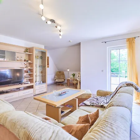 40 6, Heideweg 2 F * Karlshagen